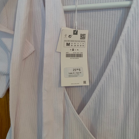 NWT Zara wrap top - Picture 3 of 5